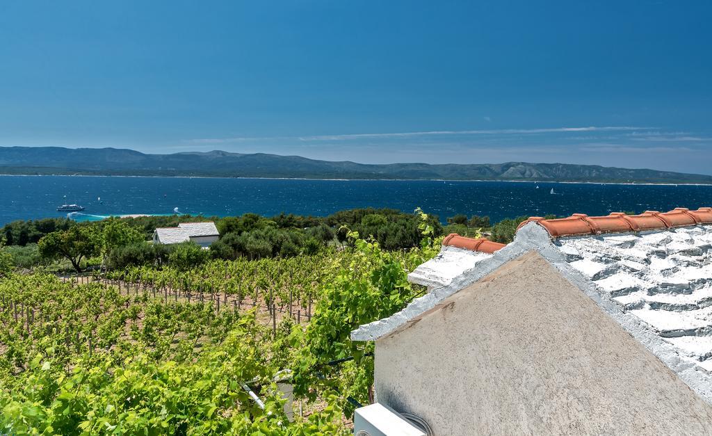 Holiday Home Vineyard House โบล ภายนอก รูปภาพ