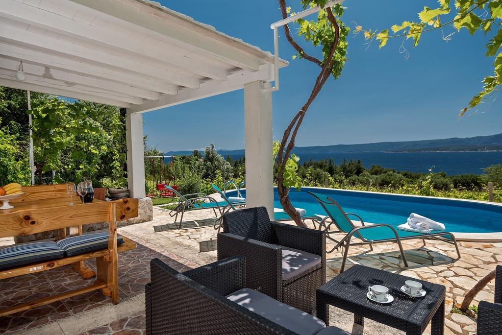 Holiday Home Vineyard House โบล ภายนอก รูปภาพ